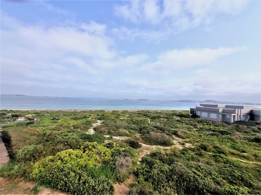 5 Bedroom Property for Sale in Bluewater Bay Western Cape